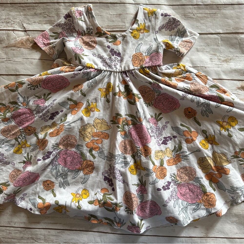 Floral twirl dress boutique brand vguc 4y